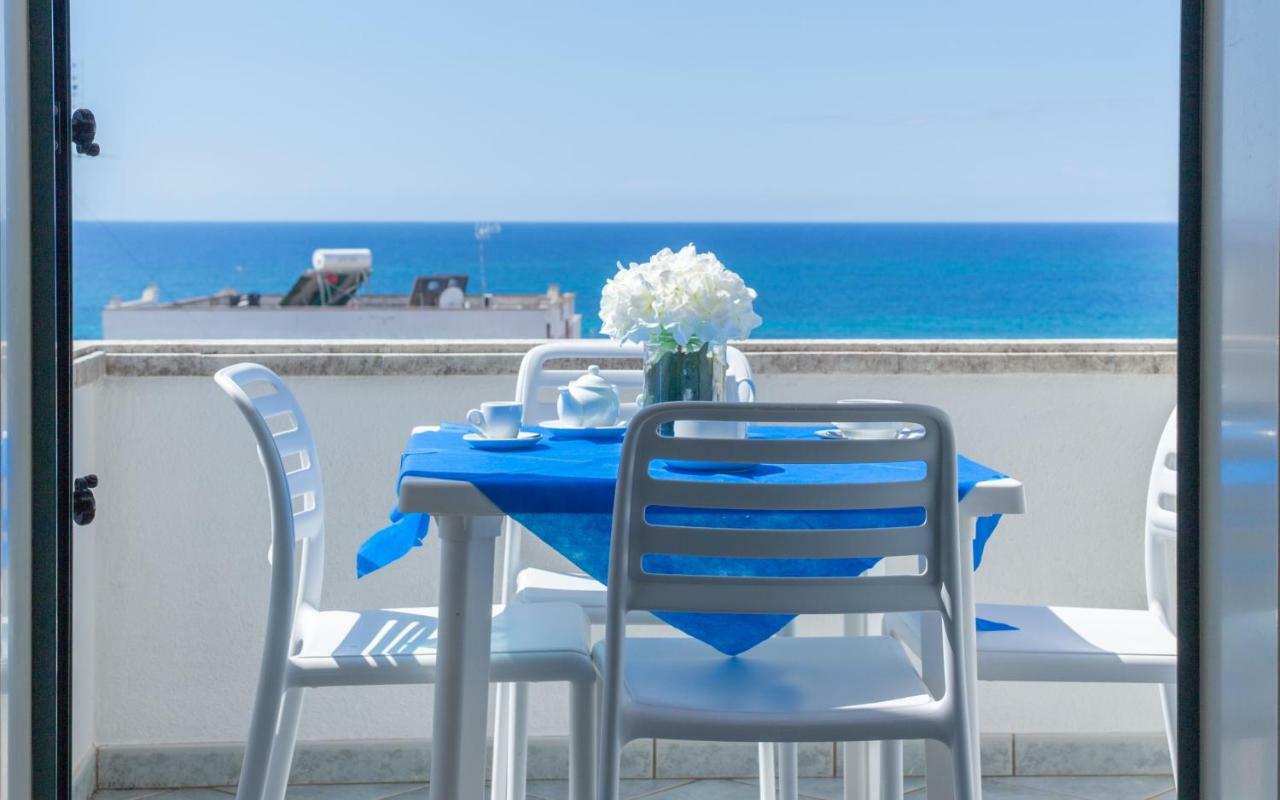 Spiaggia Bianca Apartments Torre Vado Buitenkant foto
